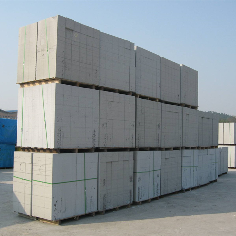 鸡东宁波台州金华厂家：加气砼砌块墙与粘土砖墙造价比照分析